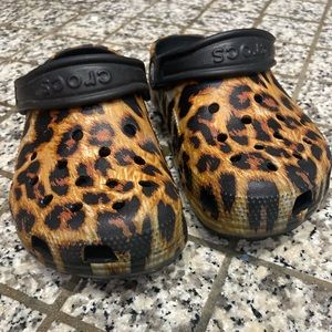 GUC Leopard Croc Clogs